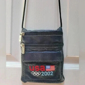 Roots 2002 USA Olympic Games Team Crossbody Bag Vintage Leather Collectible